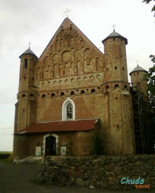 Михайловская церковь в деревне Сынковичи